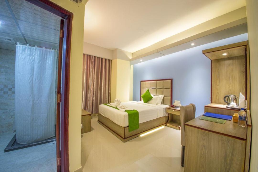 Hotel Mira Garden Sylhet Dış mekan fotoğraf