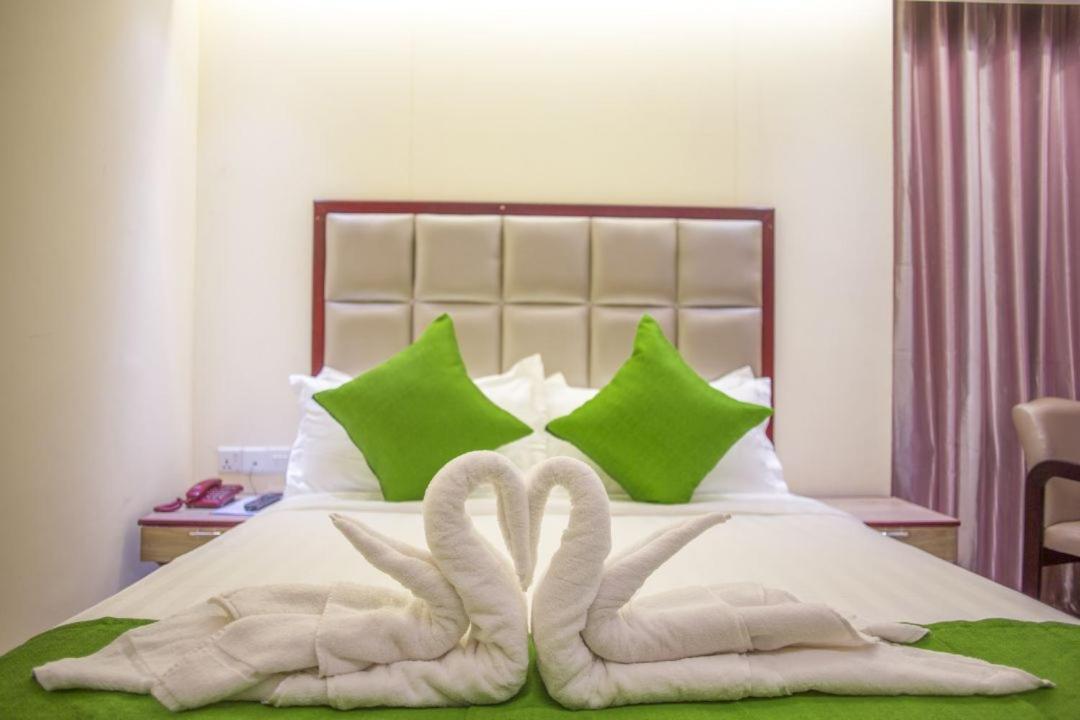 Hotel Mira Garden Sylhet Dış mekan fotoğraf