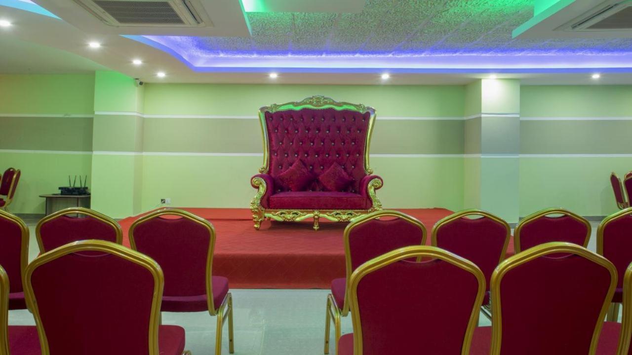 Hotel Mira Garden Sylhet Dış mekan fotoğraf