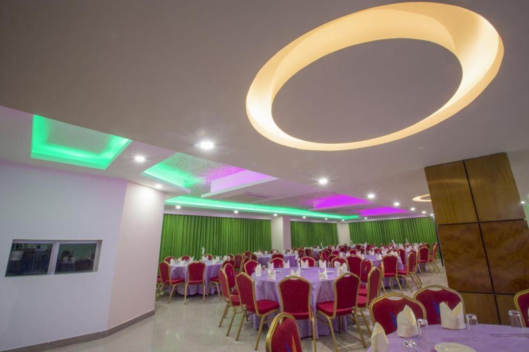 Hotel Mira Garden Sylhet Dış mekan fotoğraf