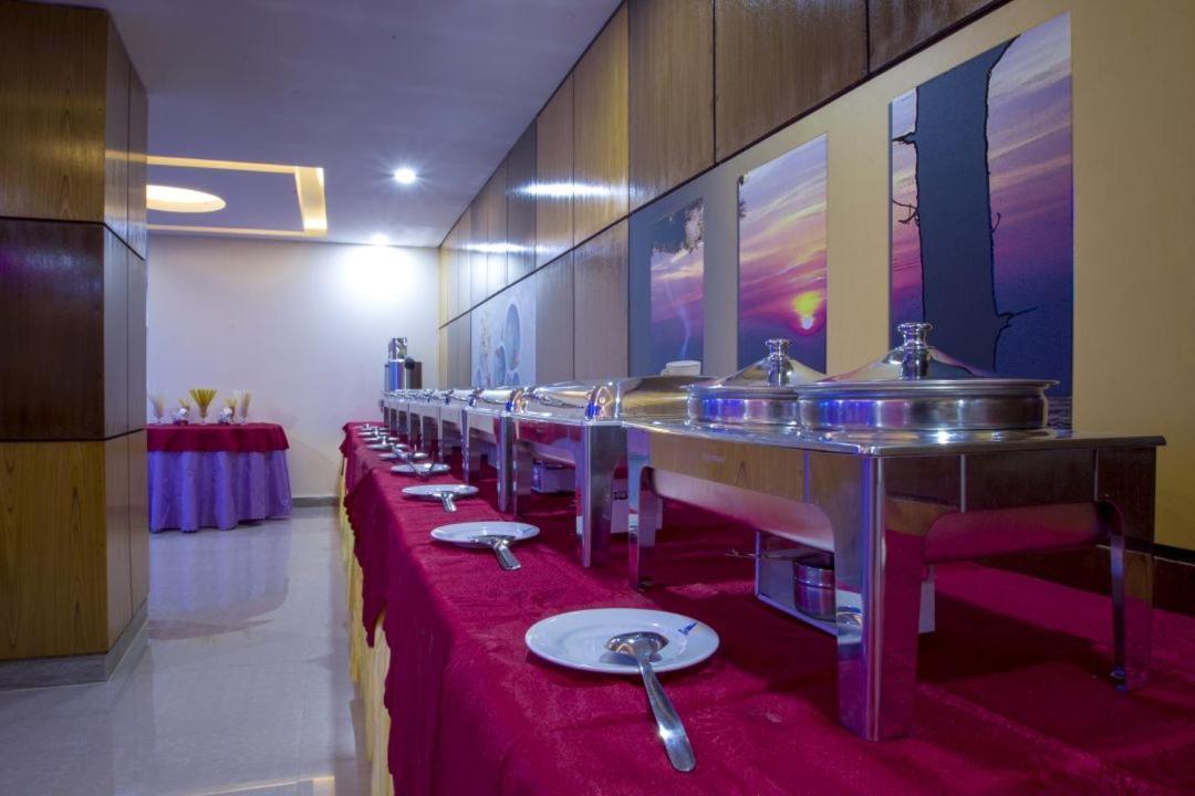 Hotel Mira Garden Sylhet Dış mekan fotoğraf