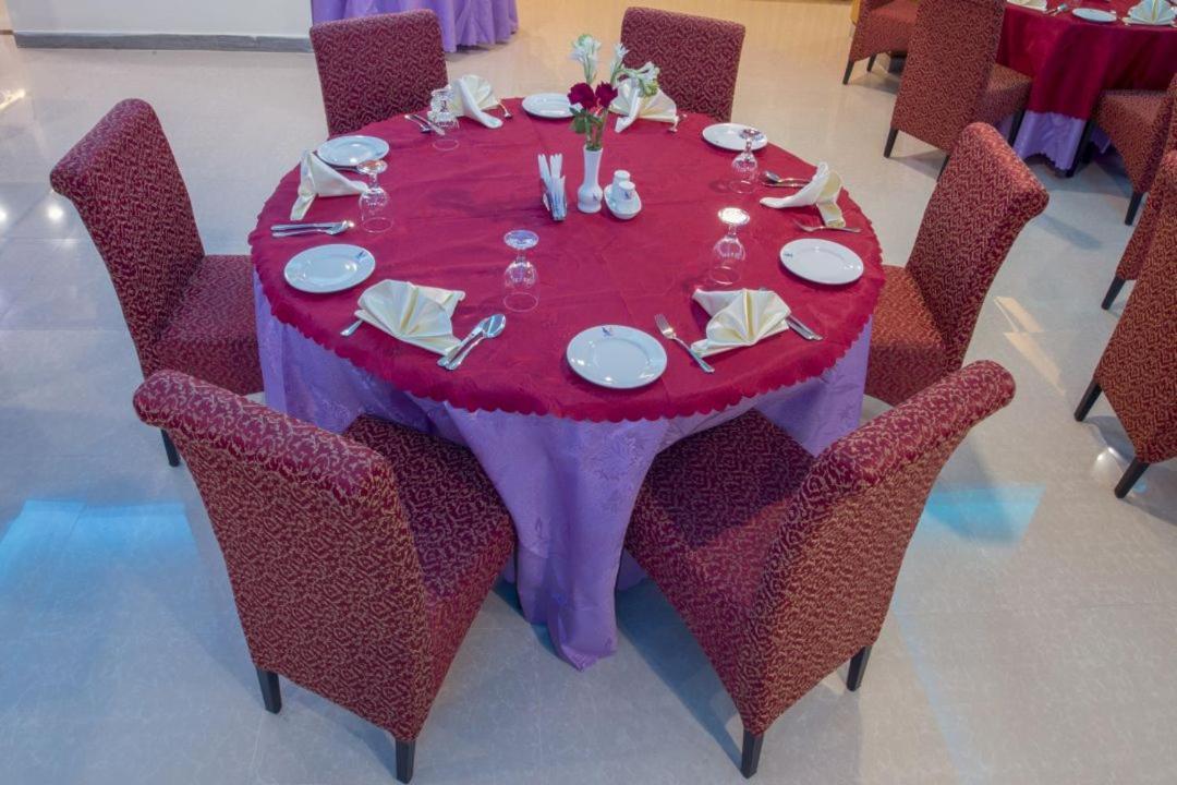Hotel Mira Garden Sylhet Dış mekan fotoğraf